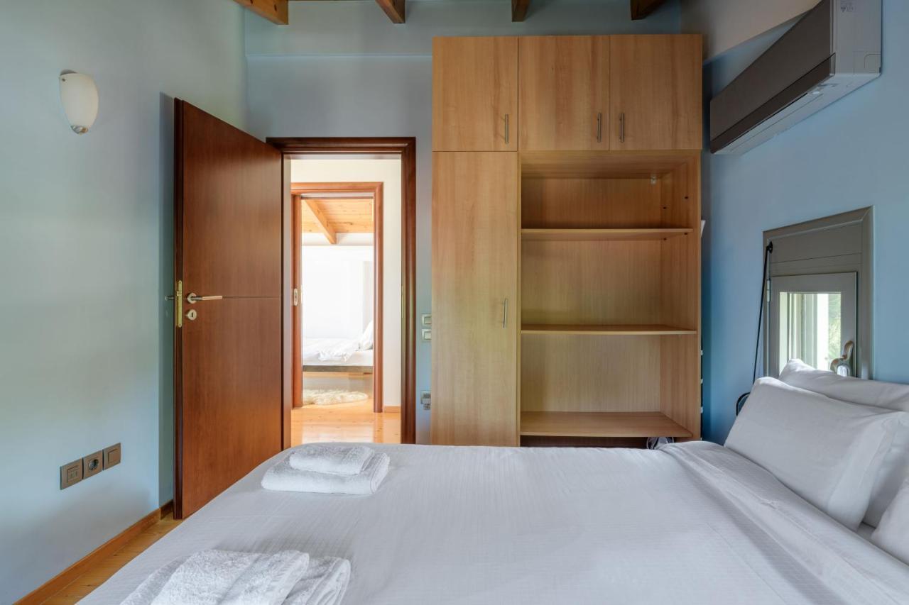 Crystal Beach Villa Chalkís 外观 照片